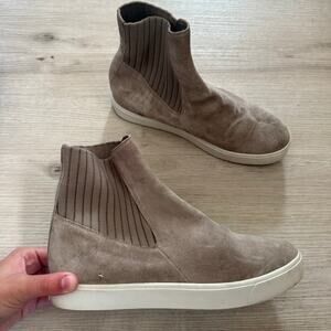 VINCE Coleman High Top Suede Taupe Grey Pull On Sneaker Size 7.5